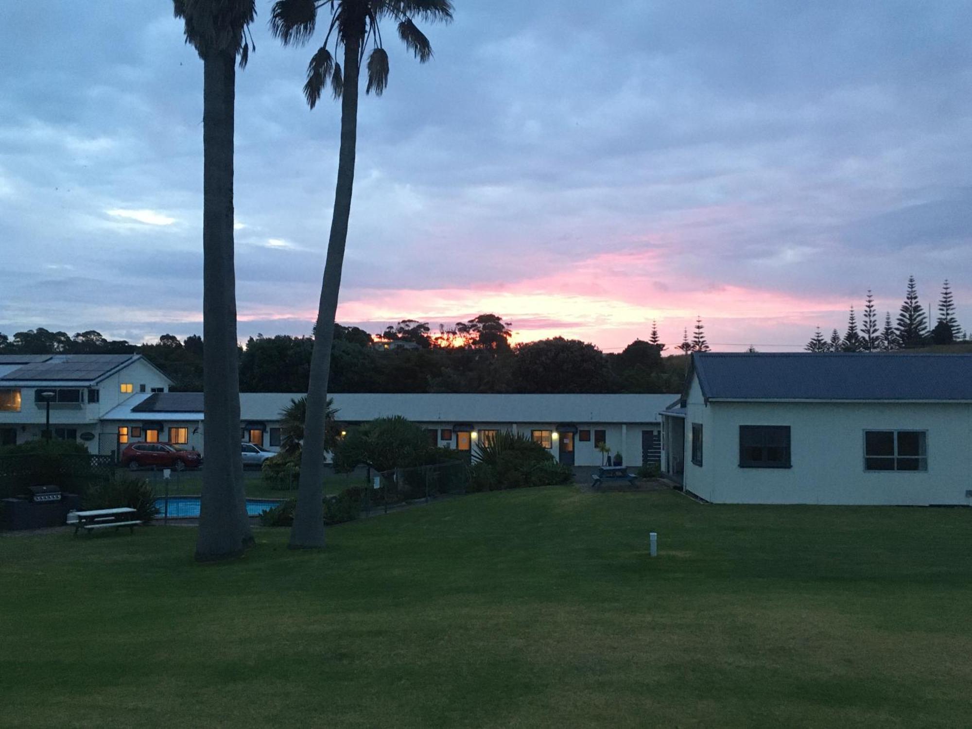 Pukenui Lodge Motel Екстериор снимка